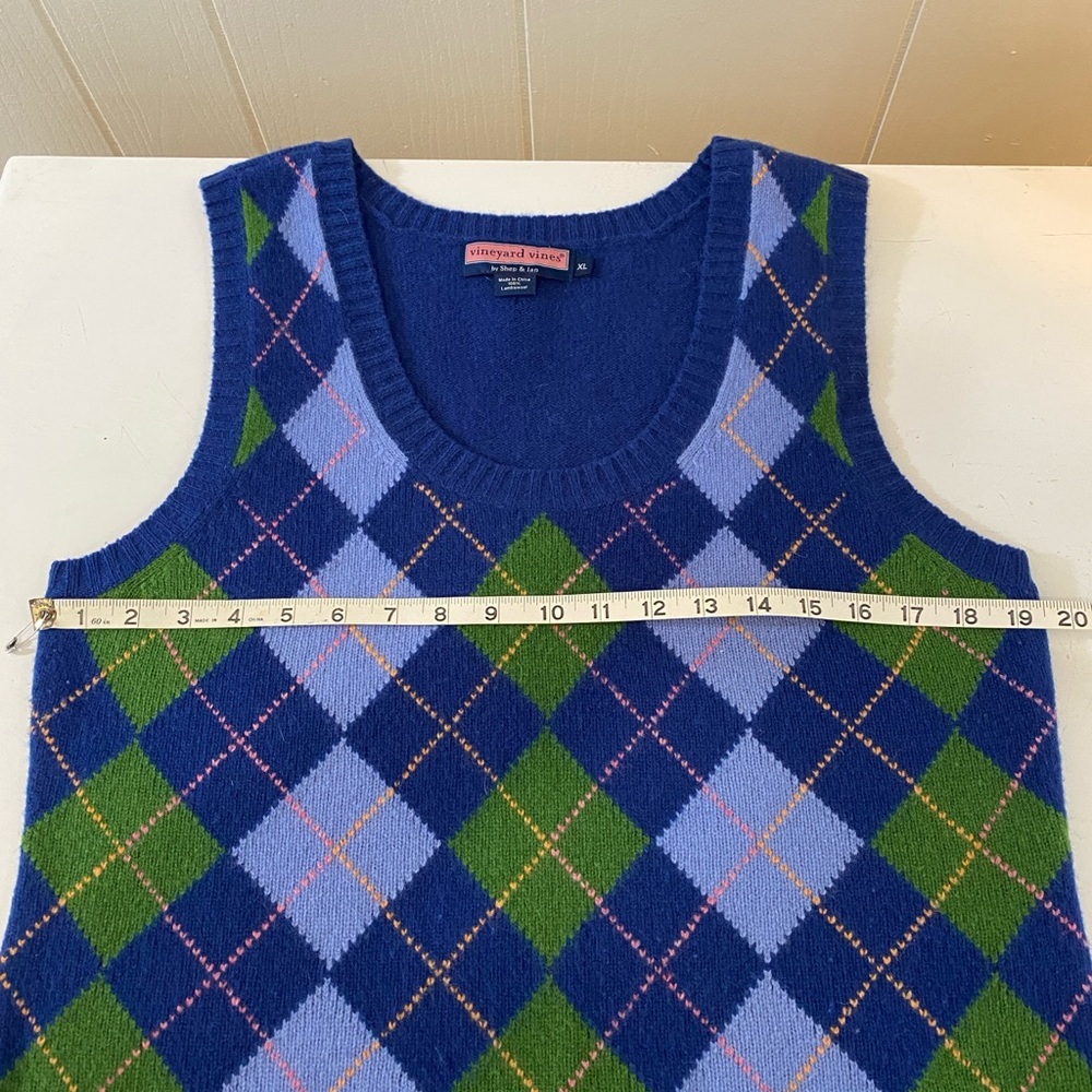Vineyard Vines Shepherd & Ian 100% Lambswool Blue and Green Argyle Knit Vest - Picture 7 of 8